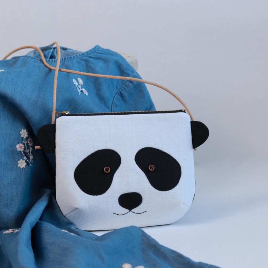 Lněná kabelka ZIPKA - Panda